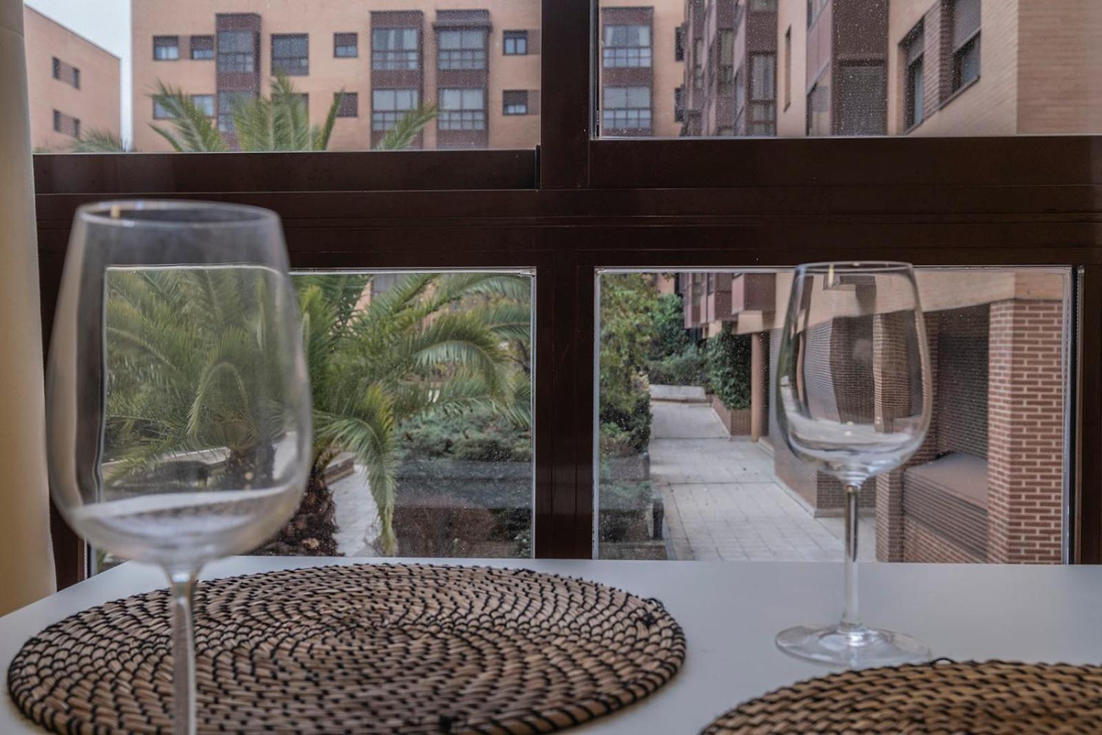 Apartamento Wanda Ifema Con Parking Y Piscina マドリード エクステリア 写真